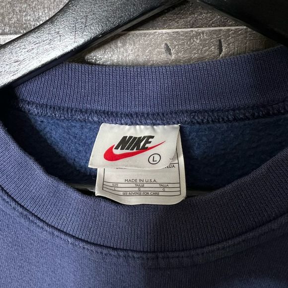 VTG Nike Swoosh Crewneck USA Large - Picture 4 of 4